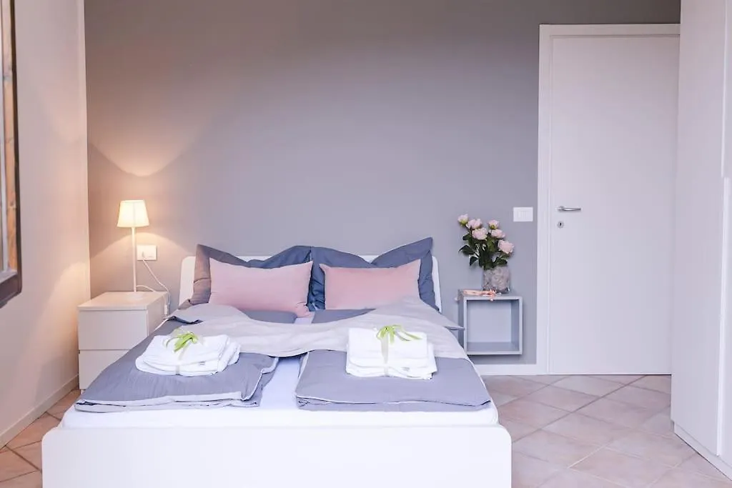 Apartments Valpolicella: Residenza Olivo Marano di Valpolicella 0*,